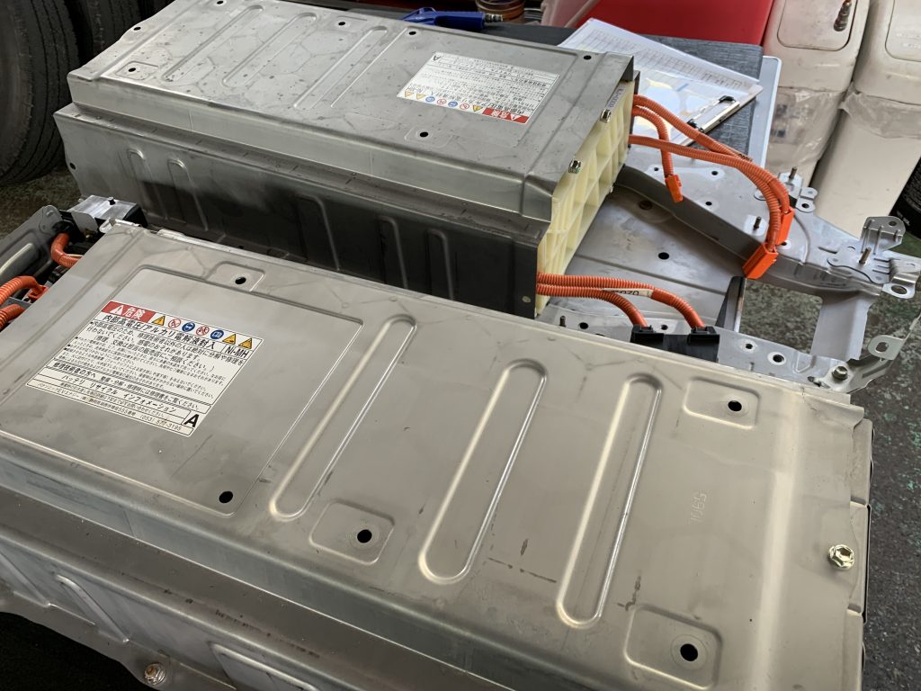 30プリウス ハイブリッドバッテリー G9280-76010 ジャンク品 プリウス